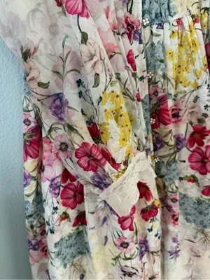 White Floral Midi Dress with Lace Trimmings & Flower Buttons thumbnail 5