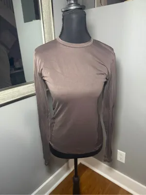 Lululemon Wundermost Ultra Soft Nulu Crewneck Long Sleeve Expresso Small thumbnail 2