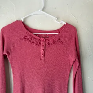 Mossino Supply‎ Co Y2k Pink Thermal Henley Lace Long Slv Shirt Large Bella Swan thumbnail 2