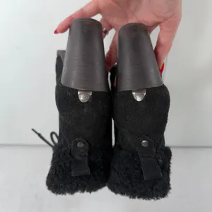 UGG 10 Analise Ankle Boots Black Suede Shearling Lace Up Stacked Heel Booties thumbnail 9