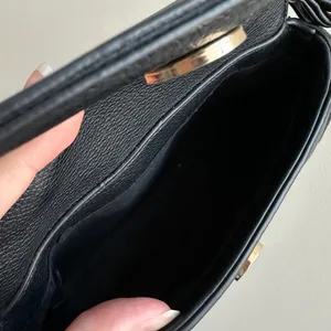 Small Black Top Handle Crossbody Faux Pebble Leather Snap Closure Bag thumbnail 13