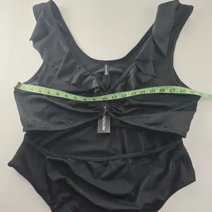 PrettyLittleThing NWT 33B Plus Black Frill Edge Ring One piece Swimsuit Size 18 thumbnail 7