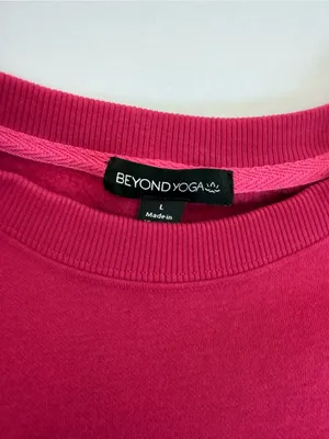 Beyond Yoga LuxeFleece Oversized Sweatshirt in Vivid Pink Mulberry thumbnail 7