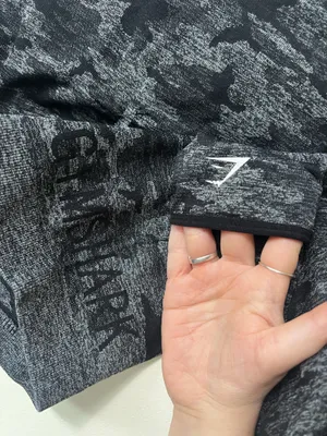 Gymshark Cropped Long Sleeve thumbnail 3