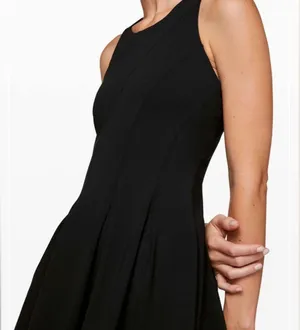 Lululemon Court Crush Tennis Dress Nulux in Black Size 0,2? thumbnail 4