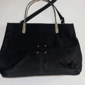 BLACK HANDBAG WITH SILVER METAL HANDLES NYLON MATERIAL 4 SILVER STUD DESIGN thumbnail 2