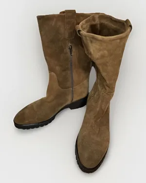 New Coach and Four Brown Suede Mid Calf Lug Sole Boots Made in‎ Italy Womens 9M thumbnail 1