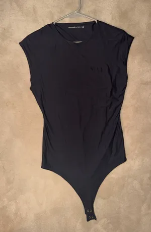 Abercrombie Black Cold Shoulder Bodysuit M thumbnail 1