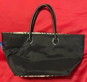 Burberry‎ black shoulder bag thumbnail 1