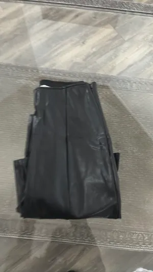 Abercrombie & Fitch Size XS Vegan leather pants. thumbnail 4