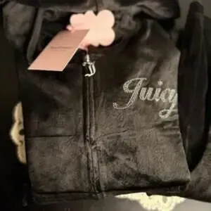 Juicy Couture Black Velour Rhinestone Logo Tracksuit NWT Size M Y2K thumbnail 3