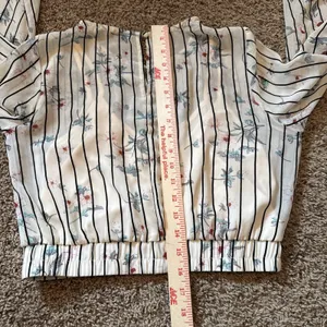 A'gaci Nude Sheer Cropped Floral Fairy Shirt Women's Medium Y2K Boho thumbnail 6