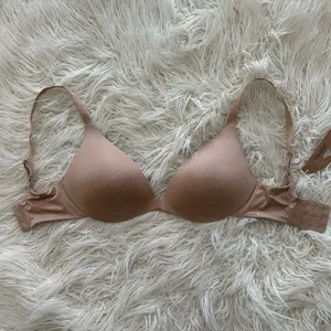 Skims Wireless Super Push up Bra Clay Size 32DDD thumbnail 2