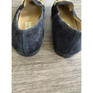Vintage Carriage Court Black Suede Leather Loafers with Gold‎ Chain Detail thumbnail 5