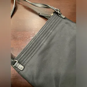 Dooney & Bourke North South Triple Zip Black Nylon Embroidered‎ Duck Crossbody thumbnail 3