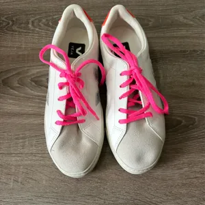 Veja Esplar Silver‎ Orange Fluorescent thumbnail 5