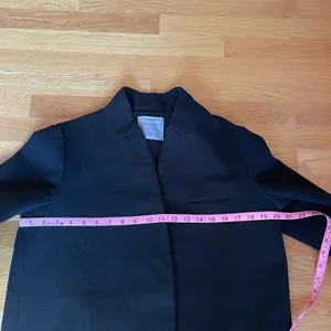 ZARA BASIC Women’s M Black Collarless Longline Coat Jacket Minimalist Pockets thumbnail 6