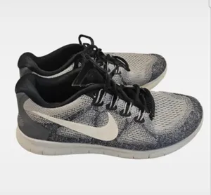 Nike Free 5.0 black & grey running shoes. Size US 8. Regular condition. thumbnail 2