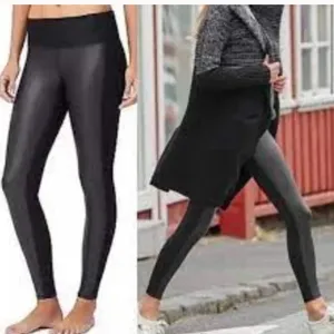 Athleta‎ High Rise Gleam Faux Leather Front Tights Sz S thumbnail 2