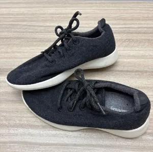 All Birds Dark Grey Lace Up Sneakers Women Size 8 thumbnail 1