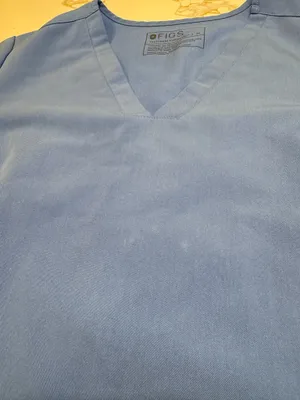 Figs Casma Three-Pocket Scrub Top thumbnail 3