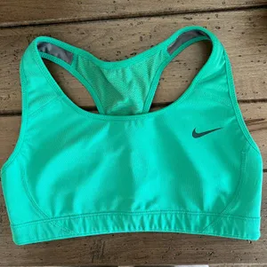 Nike Sports Bra thumbnail 1