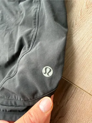 lululemon Run Times Short II 4” Black Running Shorts Size 4 thumbnail 5