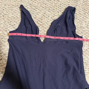 & OTHER STORIES Structured V-Cut Swimsuit Textured Navy- Size 12 thumbnail 10