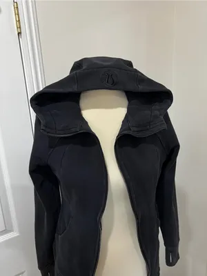 Lululemon Scuba Hoodie Cotton Fleece Black Size 6 Long Sleeve Comfy Long Sleeve thumbnail 12