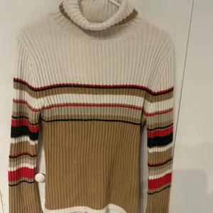 Elegant Striped Turtleneck Sweater - Cream, Tan, Red thumbnail 2
