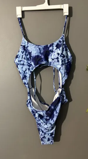 One Piece Swimsuit thumbnail 1