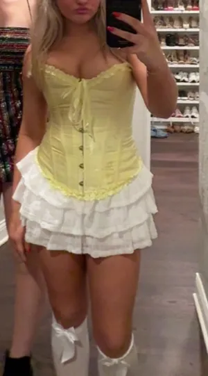 SheIn Goldie Locks Costume thumbnail 1