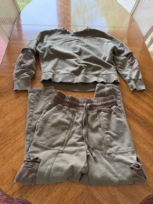Fabletics Army Zuri Matching Set thumbnail 3