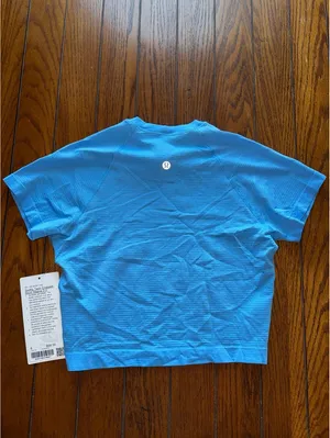 Lululemon Swiftly Tech Cropped Short Sleeve 2.0 Ocean Wave Size 6 NWT thumbnail 2