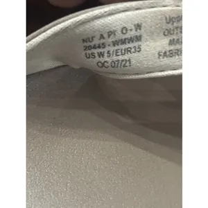 OluKai Nu'a Pi'o Women's Size 5 Beach Comfort Flip Flop Open Toe Sandals thumbnail 8