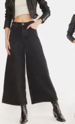 Free People We‎ The Free Lanry Super Wide Leg Crop Jeans Sz 29 Night Sky Black thumbnail 1