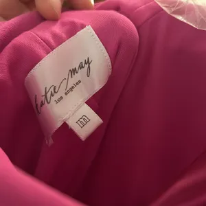 Katie May Gina Hot Pink Spaghetti Strap Formal Gown Size Medium thumbnail 7