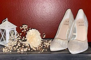 ALDO X OSTWALD HELGASON ZOWIE White Lace Bridal Block Heels Size 7.5 thumbnail 4