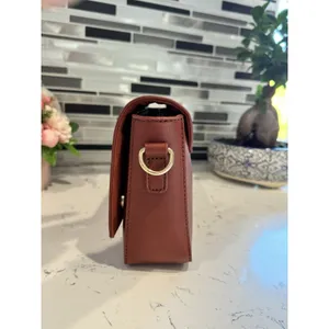 Badgley Mischka Bag Leather Crossbody Brown with Bow and Logo Detail thumbnail 5