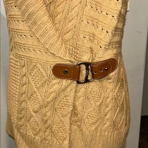 Laurn RALPH LAUREN Women's Sleeveless Cable Knit Buckel Brown Sweater Size Med thumbnail 5