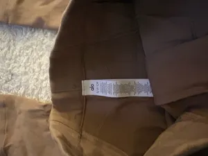 NWT Alo Yoga High-waist Moto Women Trousers in Toasted Almond. Size Small thumbnail 6