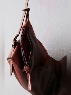NWT Free People Rumble Leather Sling Bag ~ Dark Roast ~ SOLD OUT HTF!! thumbnail 4
