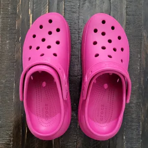 Crocs Classic Crush Clog Platform Iconic Comfort Women's Size 9 thumbnail 3