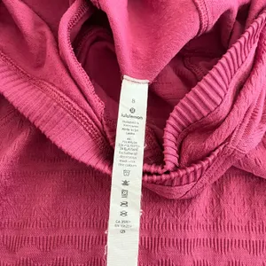 Lululemon Rest Less Hoodie Magenta Pink Textured Seamless Thumbholes 8 thumbnail 3