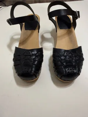 Swedish Hasbeens Black Leather Braided Heeled Clog Ankle Strap Sandal Size 7 thumbnail 5