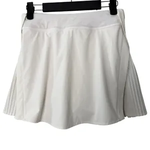 Lululemon Peek Pleat High Rise Tennis Skirt White Size 2 thumbnail 3