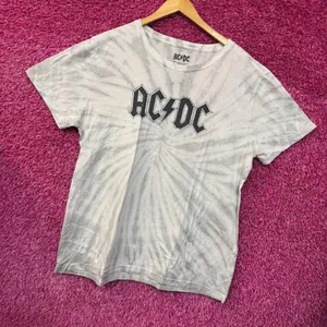 AC/DC Bedazzled Spell Out Logo Hard Rock Band Tie Dye 2X thumbnail 3