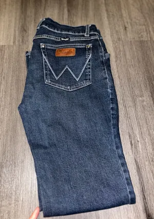 Wrangler Jeans thumbnail 1