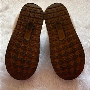 SHEIN Cozy Tan Fur-Lined Slippers thumbnail 4