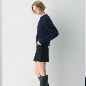 Aritzia - Heritage Knit Merino Wool Crew Hi-Hip Sweater thumbnail 2